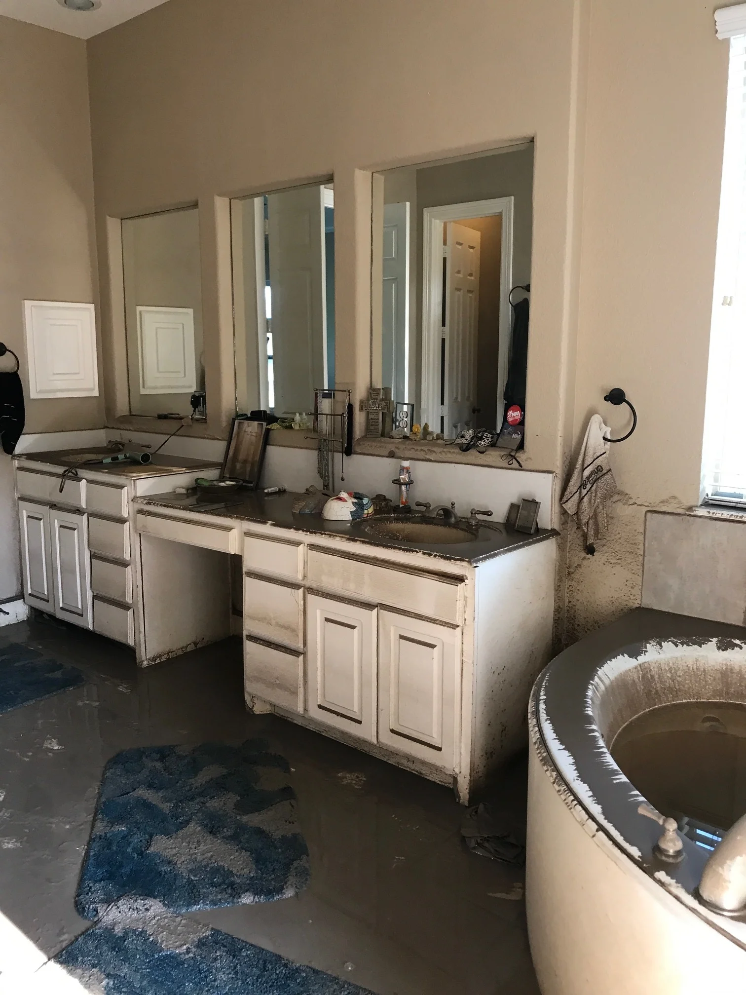 Bathroom.JPG