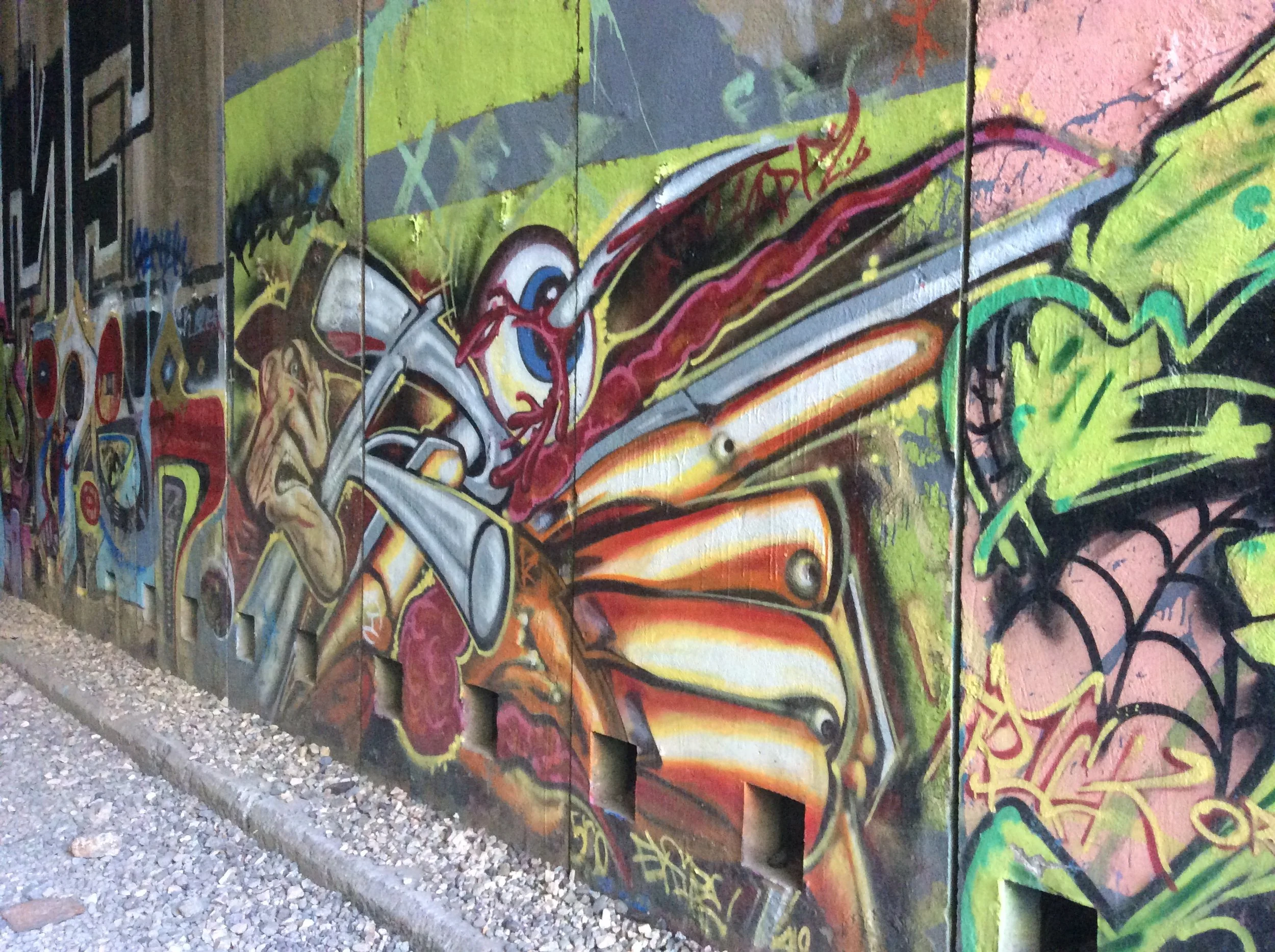Grafitti8.JPG