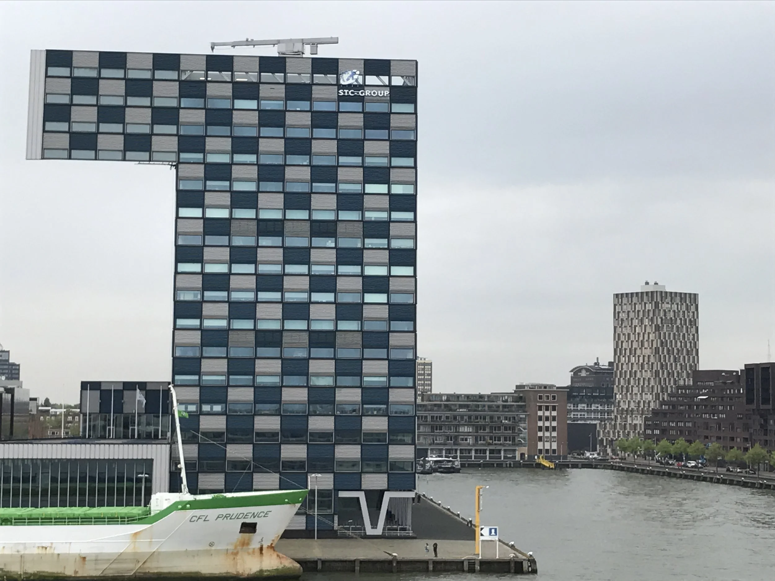 ModernArchitecture.JPG