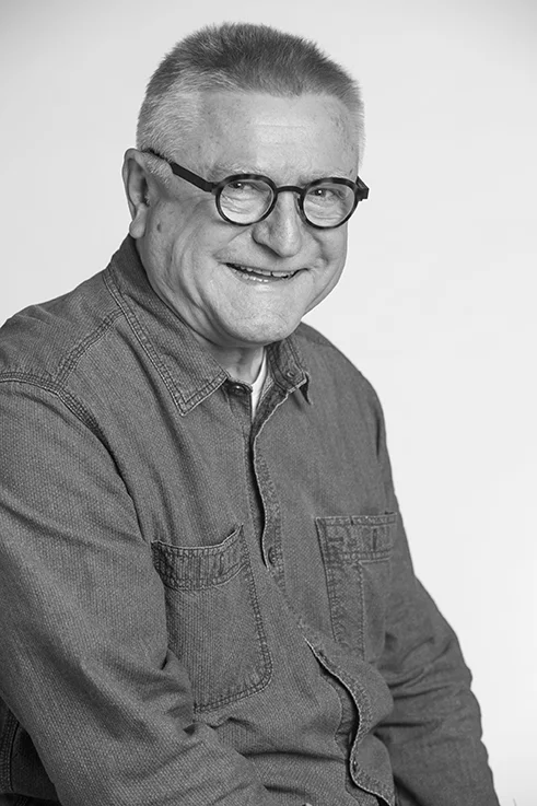 Leonard_konopelski_-1.jpg