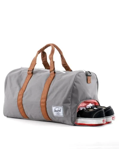 herschel duffle.jpg