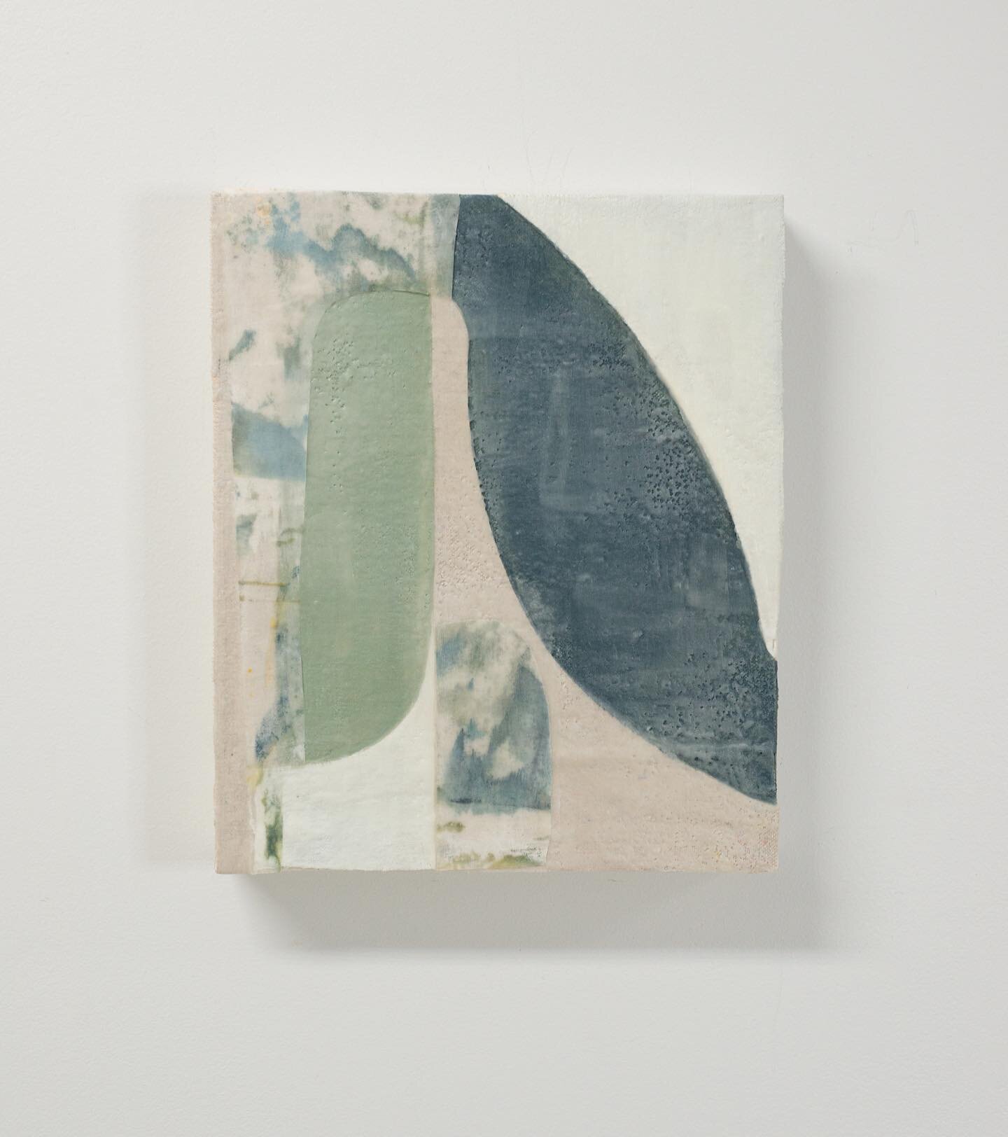 Thrilled that this little painting will be leaving with a collector after the show. 
Saudade, 12&rdquo;x10&rdquo;
Encaustic, paper and cloth
.
.
.

 #hudsonart #newyorkartist #contemporaryart #artforinspiration  #Hudson #newwork #hudsonvalleyartists 