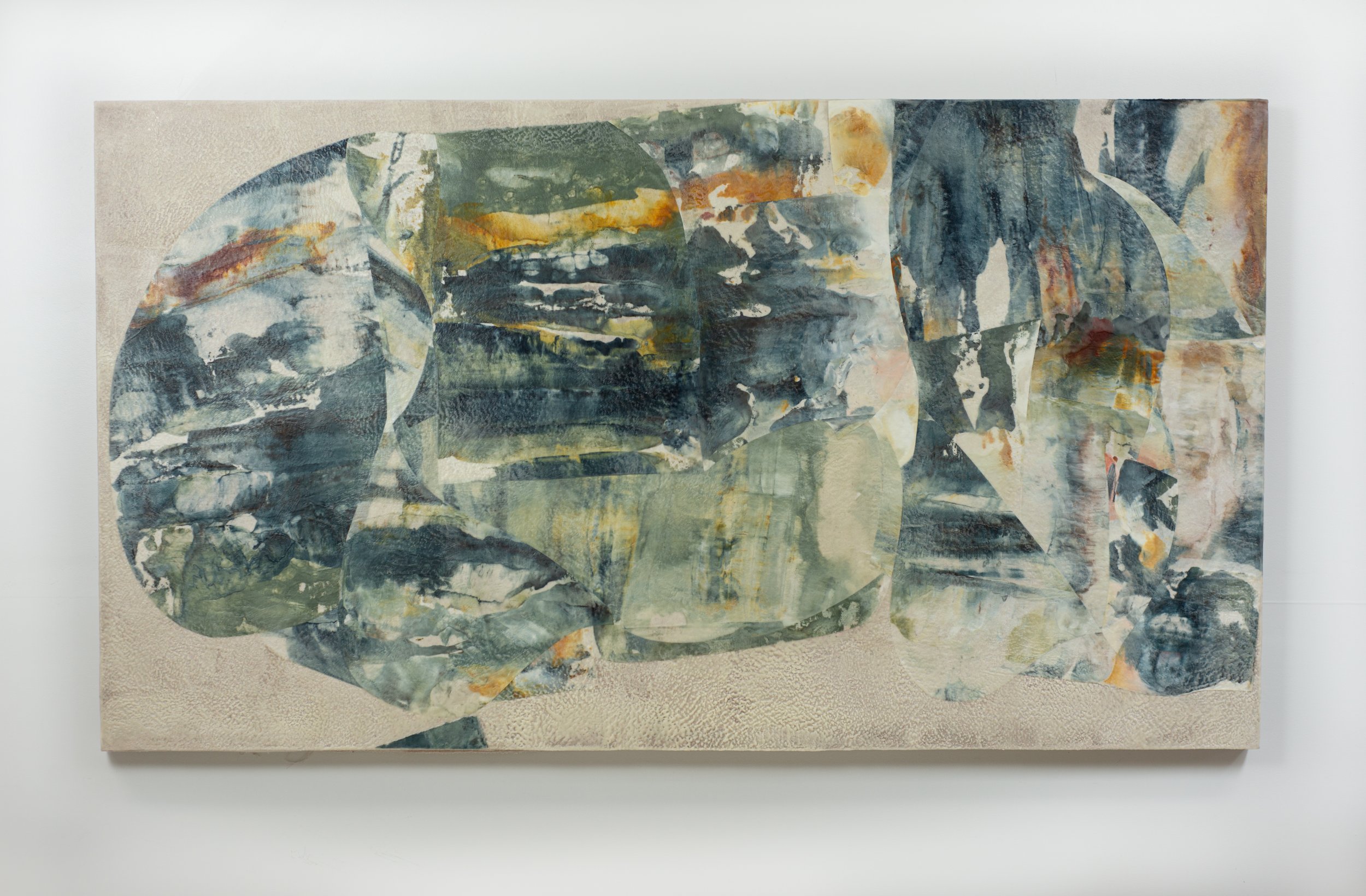 CARBON GOLD 48"X72"