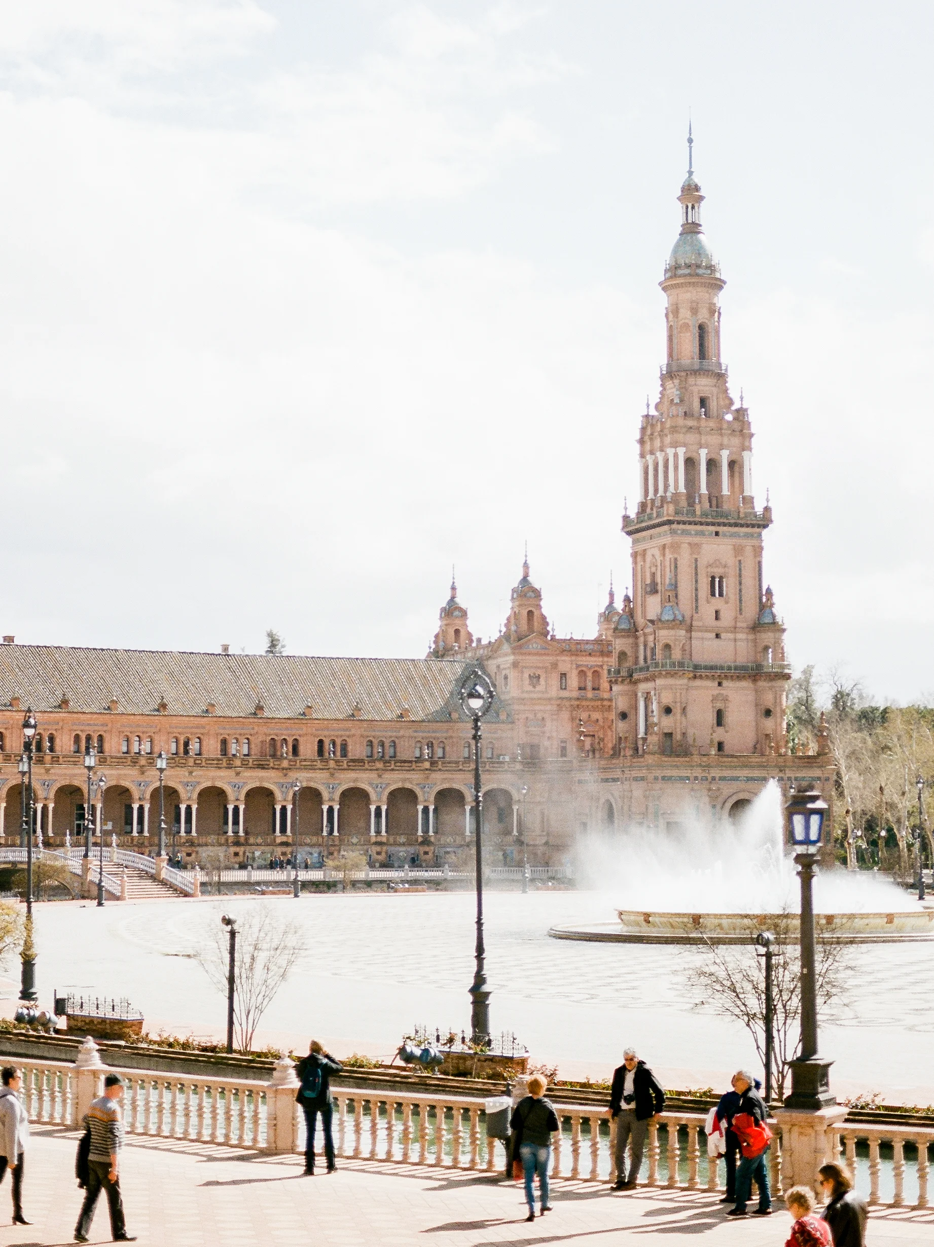 Plaza-De-Espana-in-Seville-Spain-145.jpg