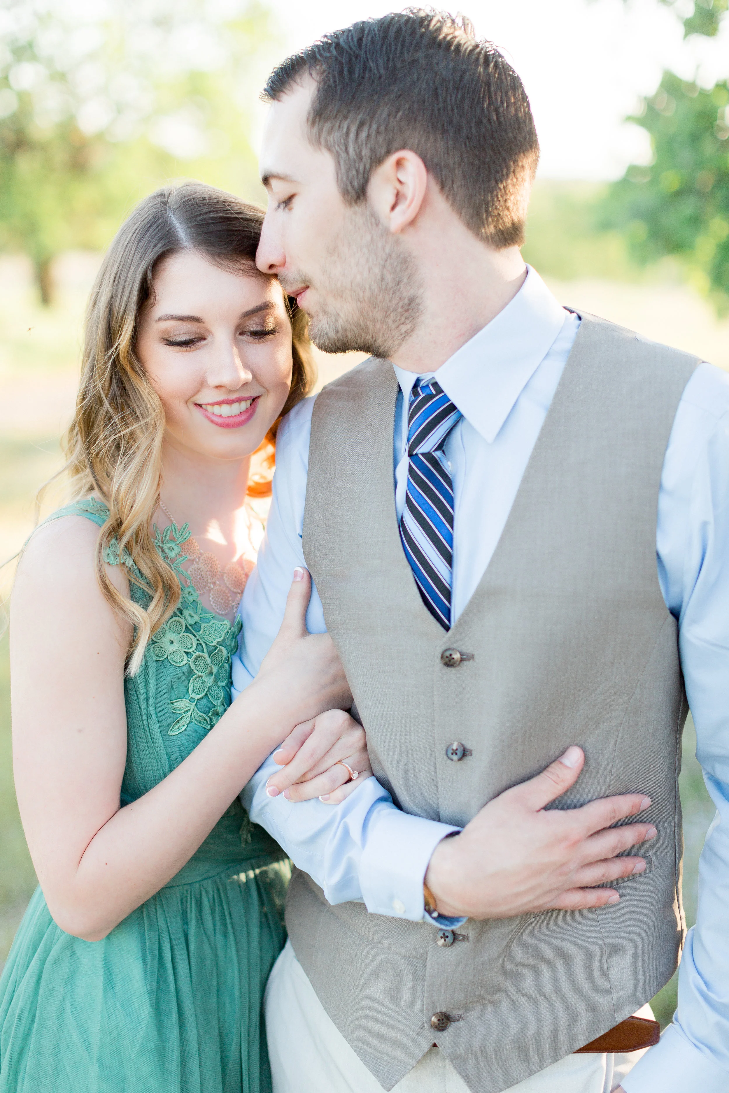 sunset-photos-upper-bidwell-park-engagement-photos-71.jpg