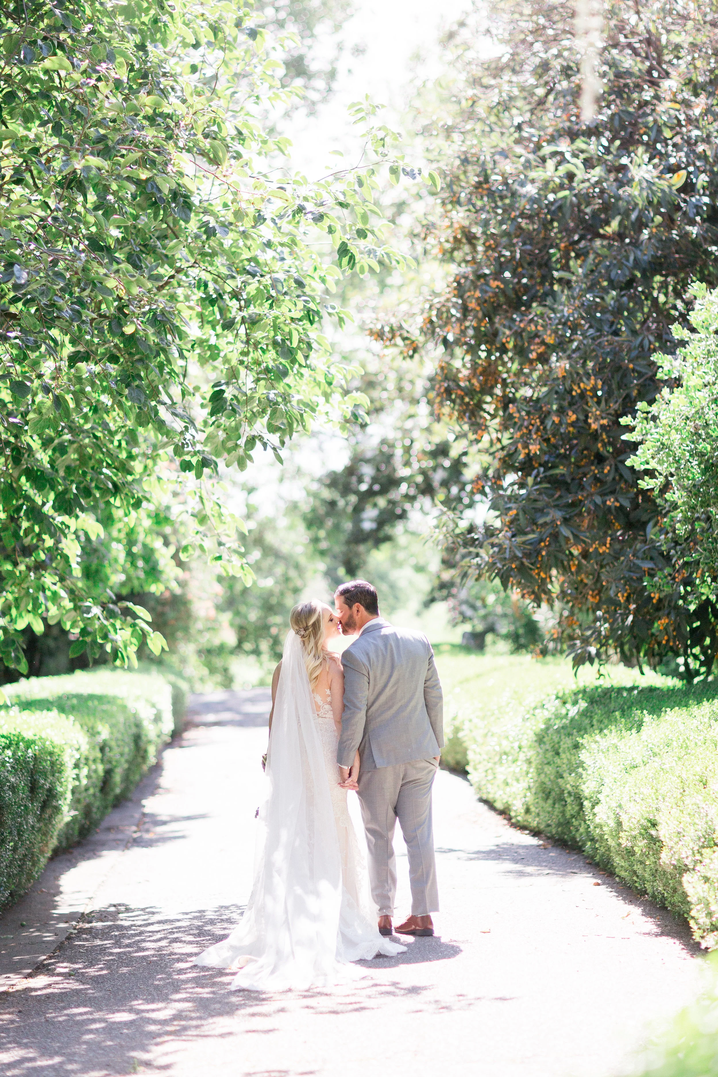 Knights-Landing-Ca-Wedding-Photos (40 of 152).jpg