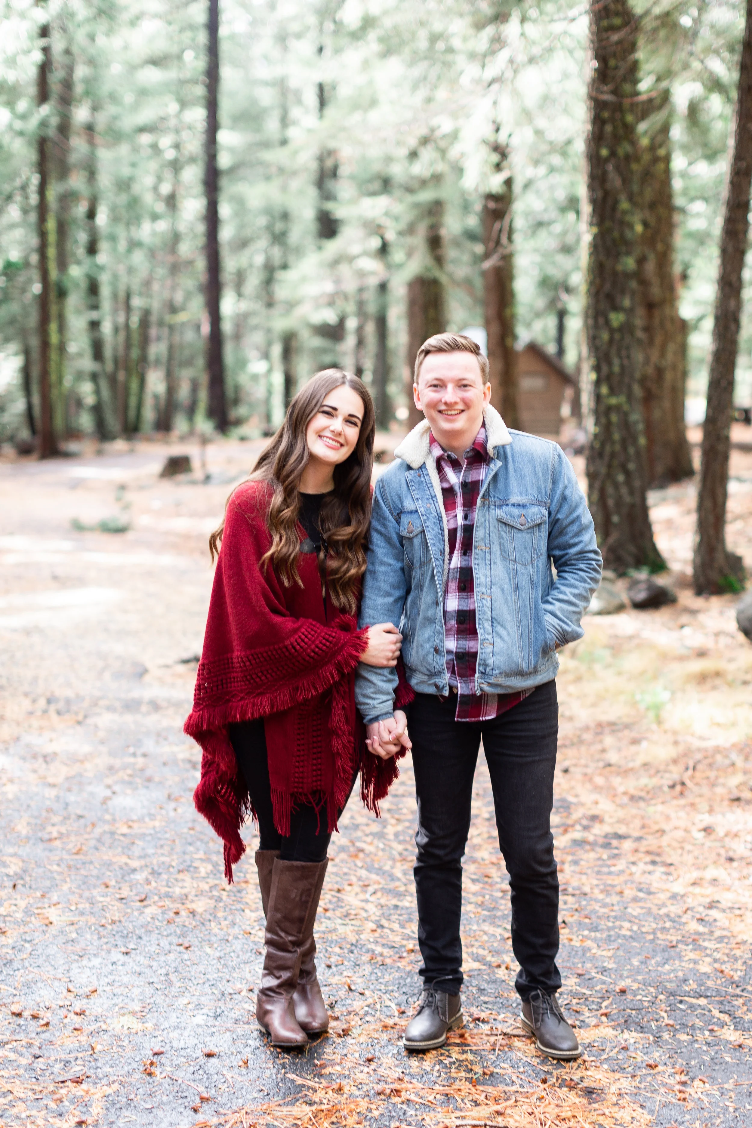 177Butte-Meadows-Winter-Engagement-Photos (23 of).jpg