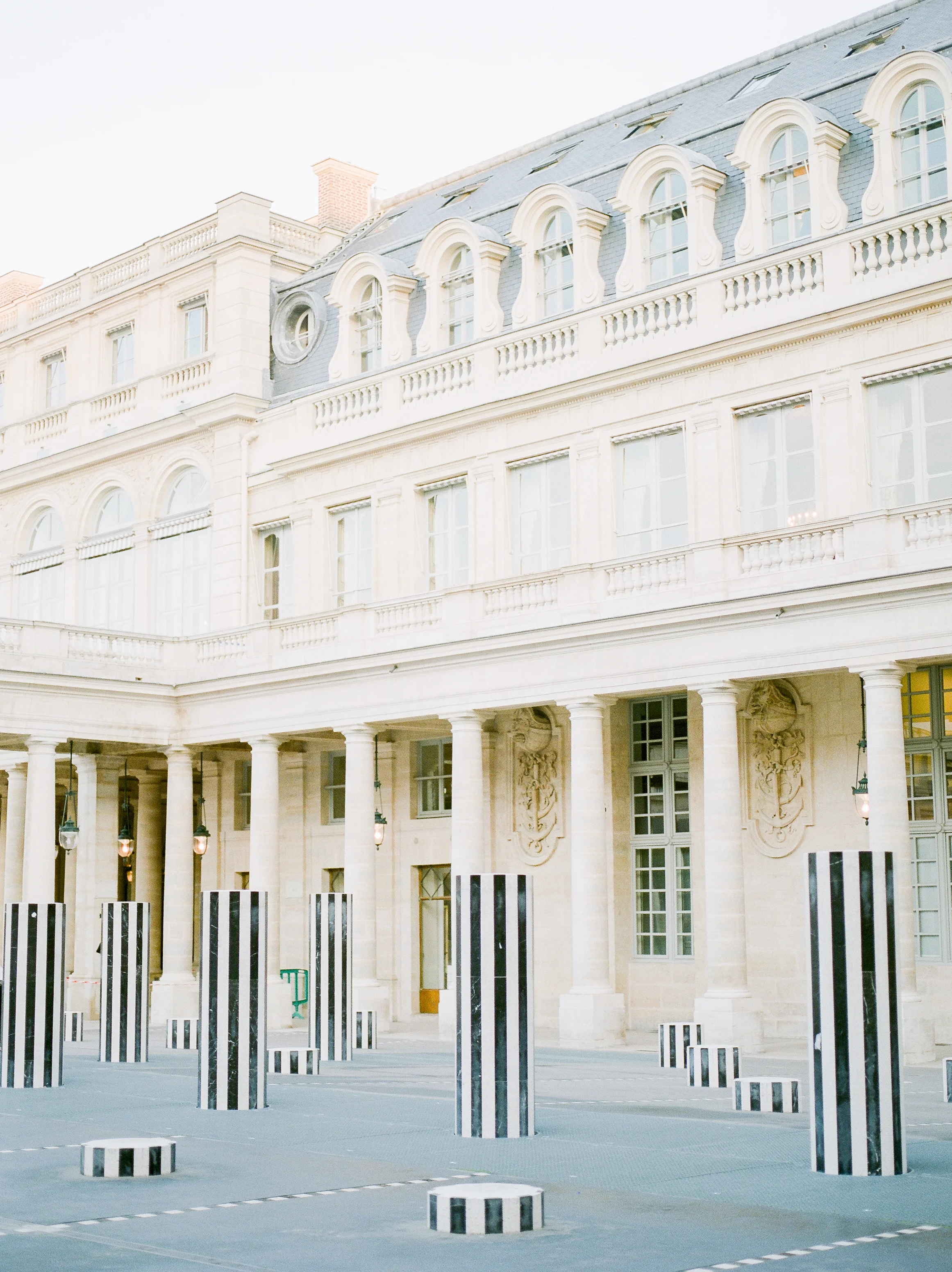 palace-royal-in-paris-during-the-winter.jpg