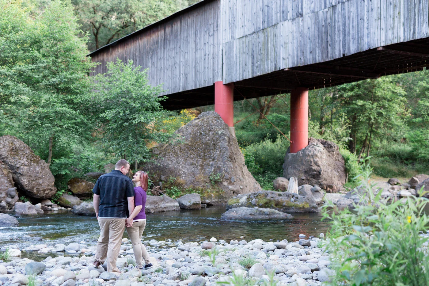 Northern-California-Honey-Run-Covered-Bridge-Engagement-Session-Photos.jpg