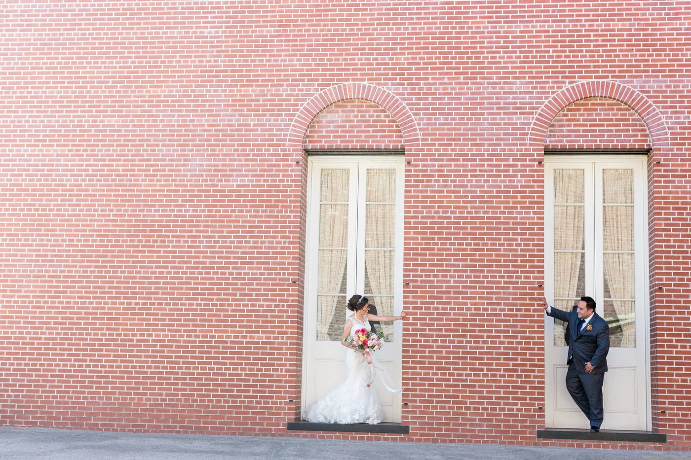 Old-Town-Sacramento-Firehouse-Restraunt-Wedding-Photos.jpg