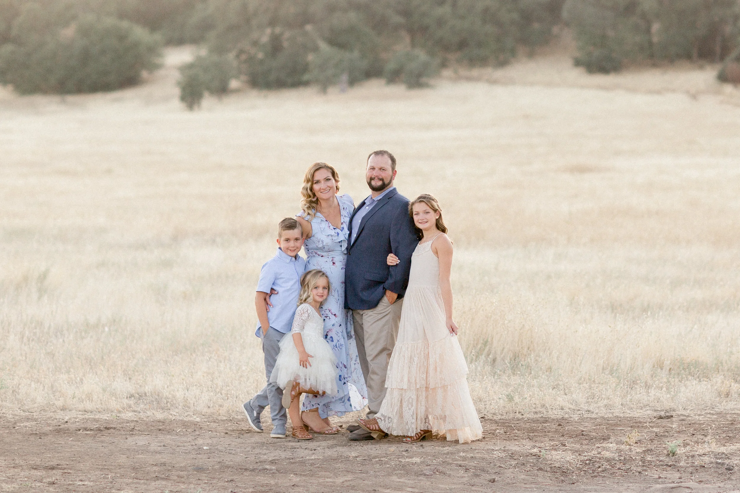 231California-Outdoor-Summer-Family-Photos (154 of).jpg