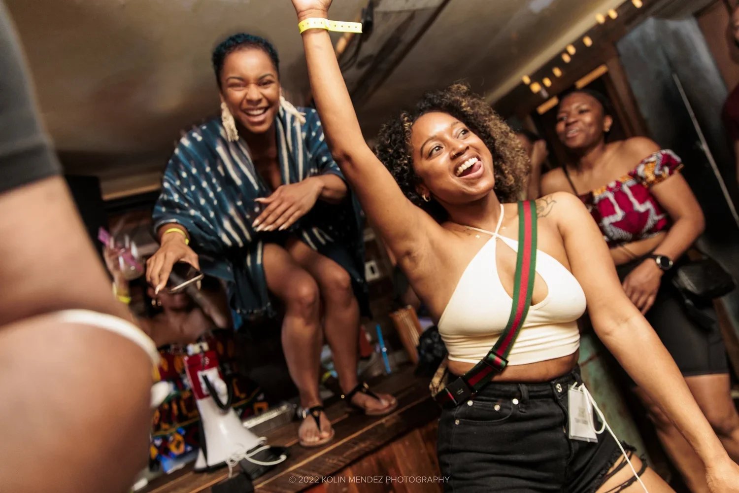 kolinmendezphoto-2022.05.22-kwanzaa-crawl-reloaded-290-0644.webp