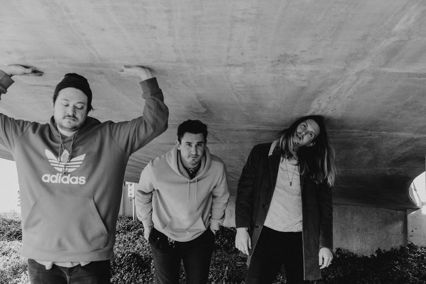 Now that sad. sad. has been out for a little bit, are y&rsquo;all ready to hear what it sounds like live? 
&bull;
&bull;
@imthebirdie 📸
&bull;
&bull;
#sadsad #emopop #emo #indiepop #twentyonepilots #5secondsofsummer #falloutboy #popband #postmalone 