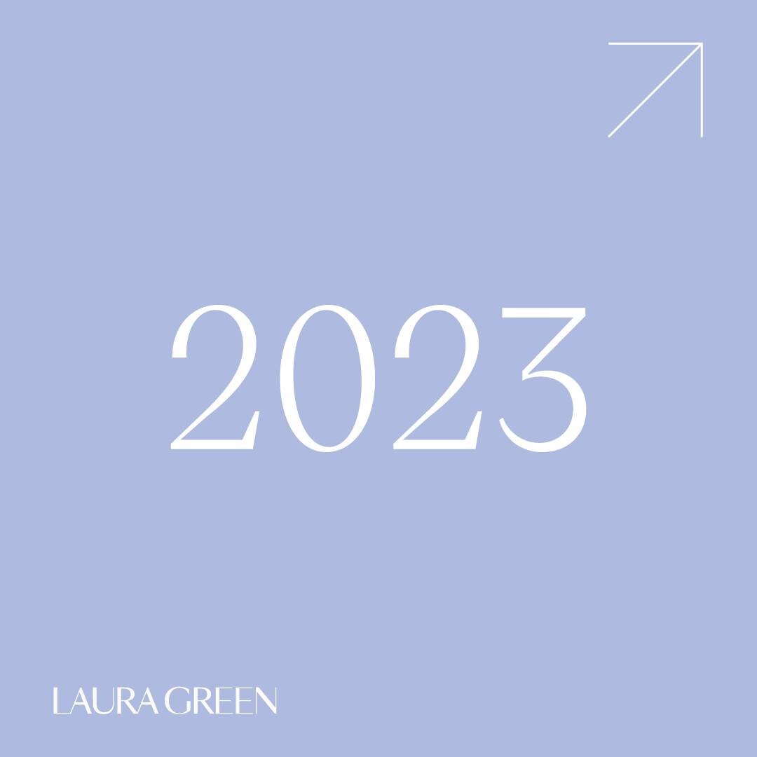 We love the excitement of a brand new year, and can&rsquo;t help but wonder what the next 12 months and beyond has in store for us!

#LauraGreen #NewYear #ReadyToWear #Preorder #Bespoke #Bespokefashion #Couture #LondonFashion #LondonAtelier #Womenswe