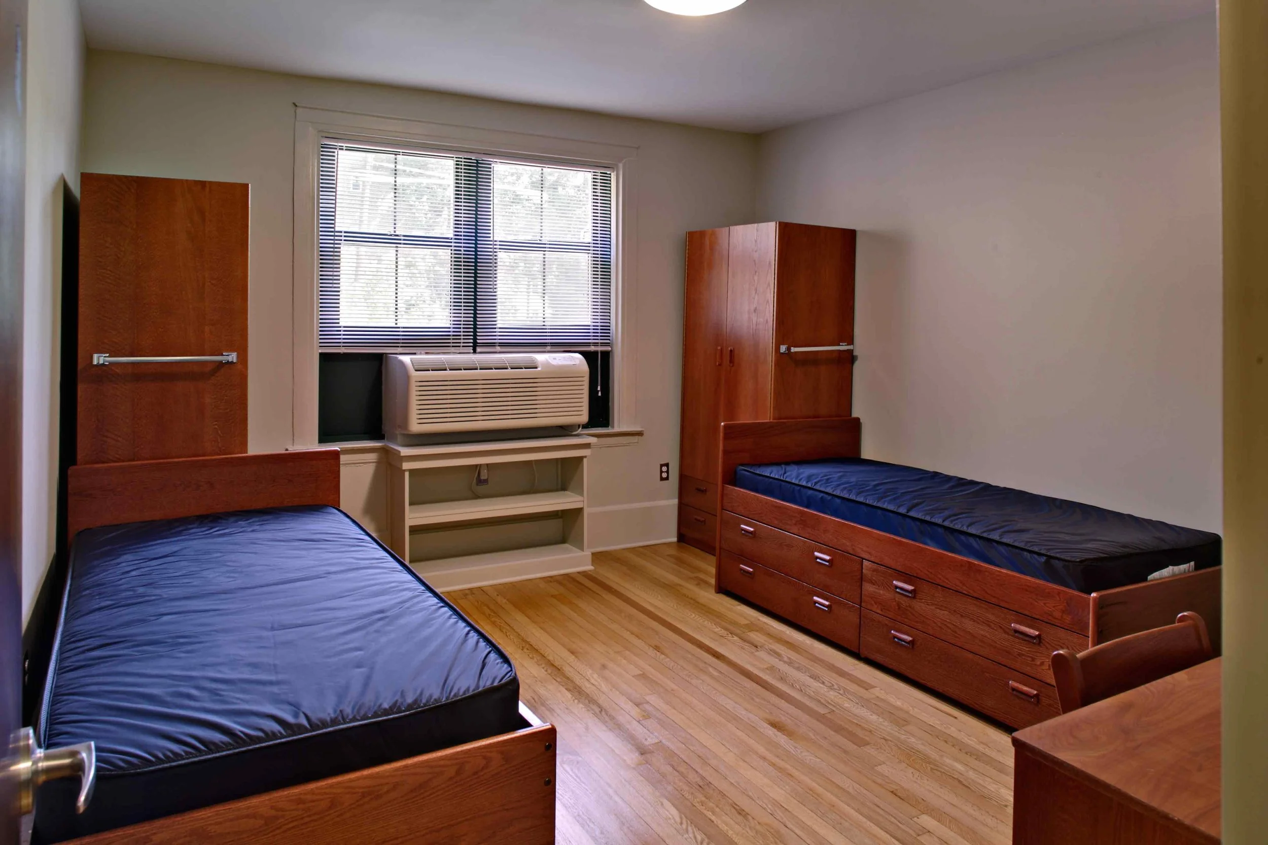 5 Benefits of Dorming at College