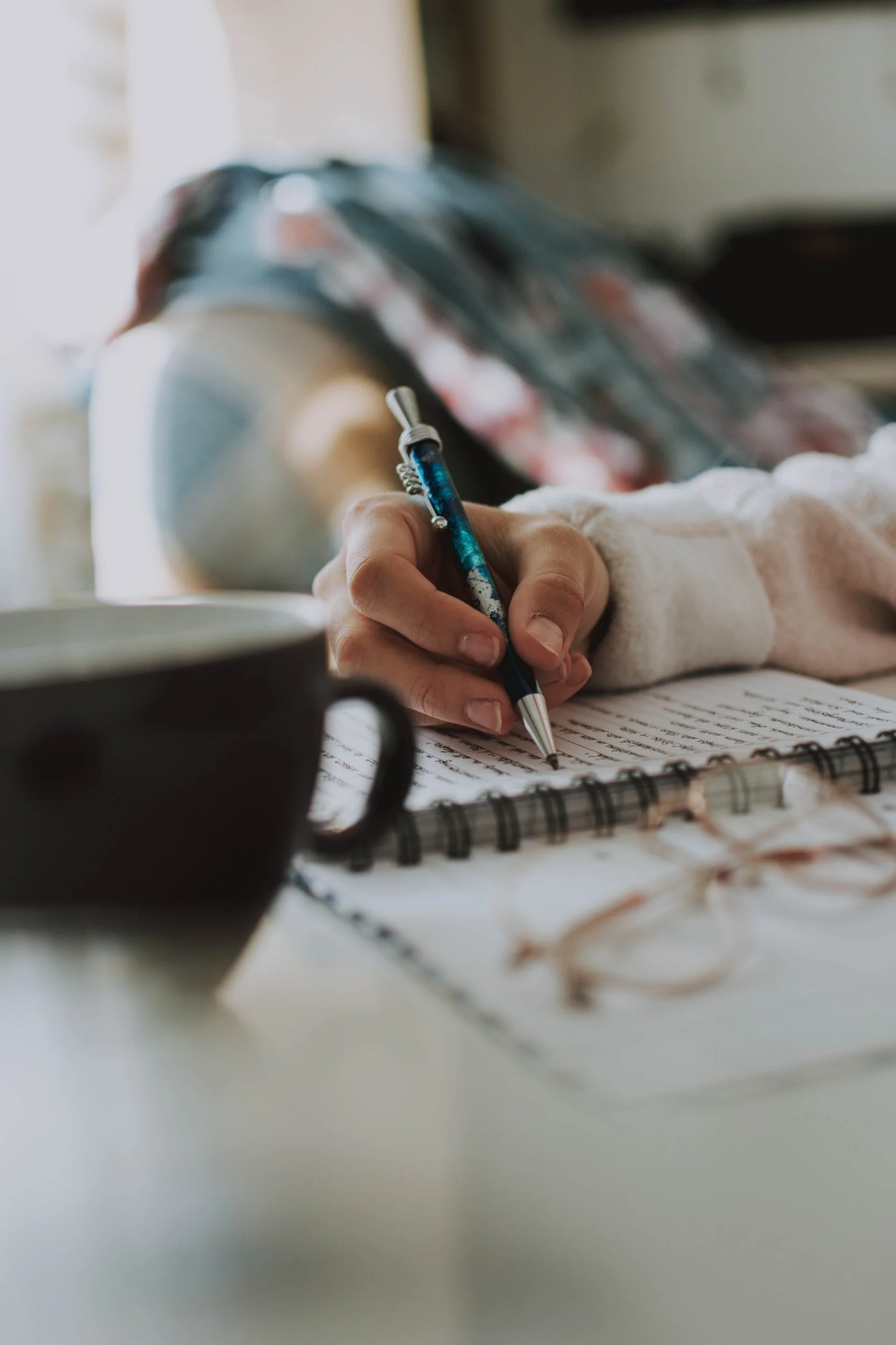 How to Write a Thesis Statement