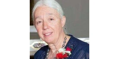 Mary Ellen Dee