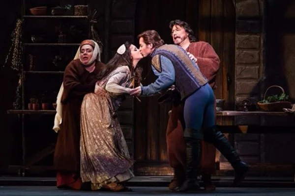 Gertrude , Romeo et Juliette (with Joyce El-Khoury, Stephen Costello, and Peter Volpe), Austin Opera, 2015