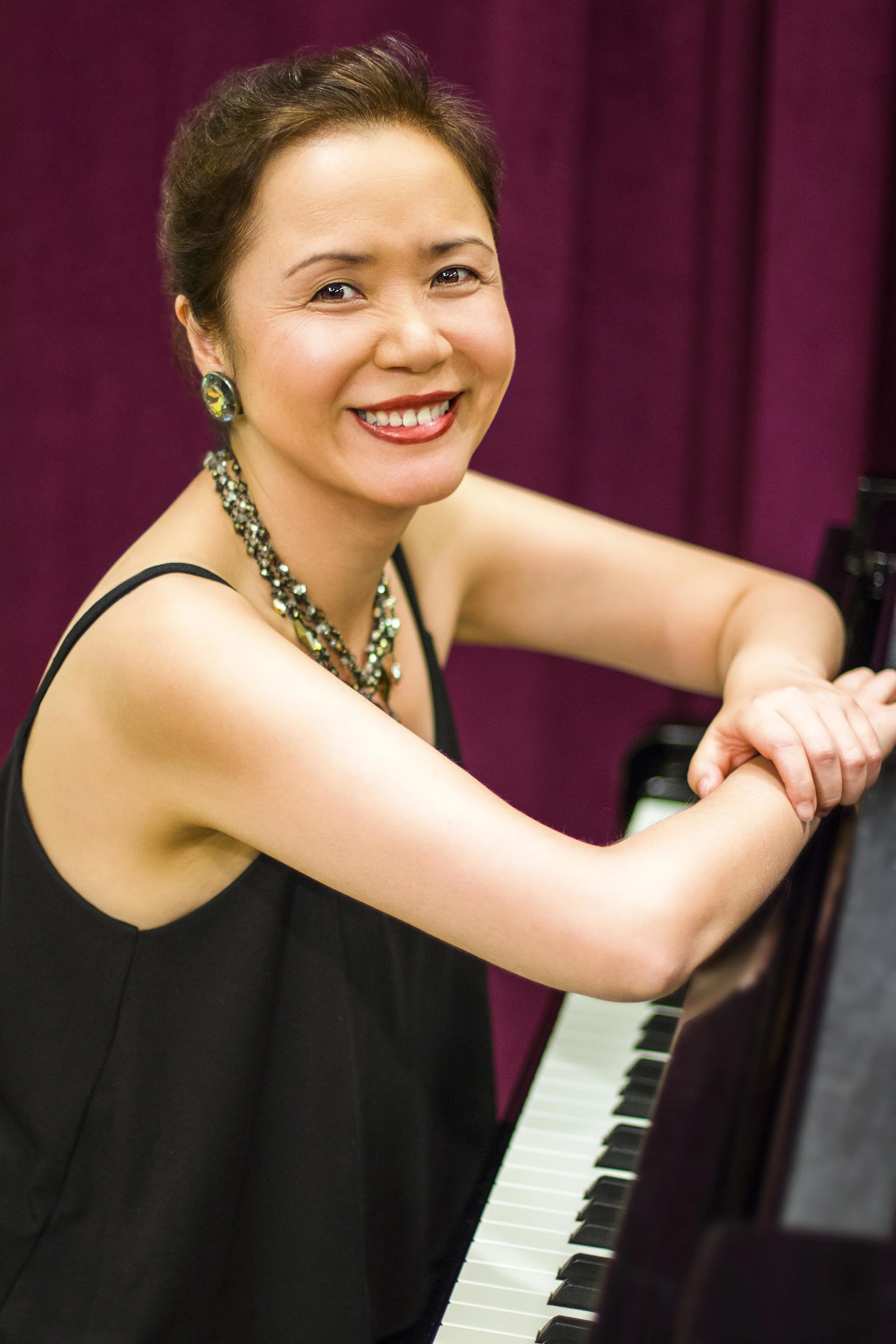 Coach/Pianist Saffron Chung