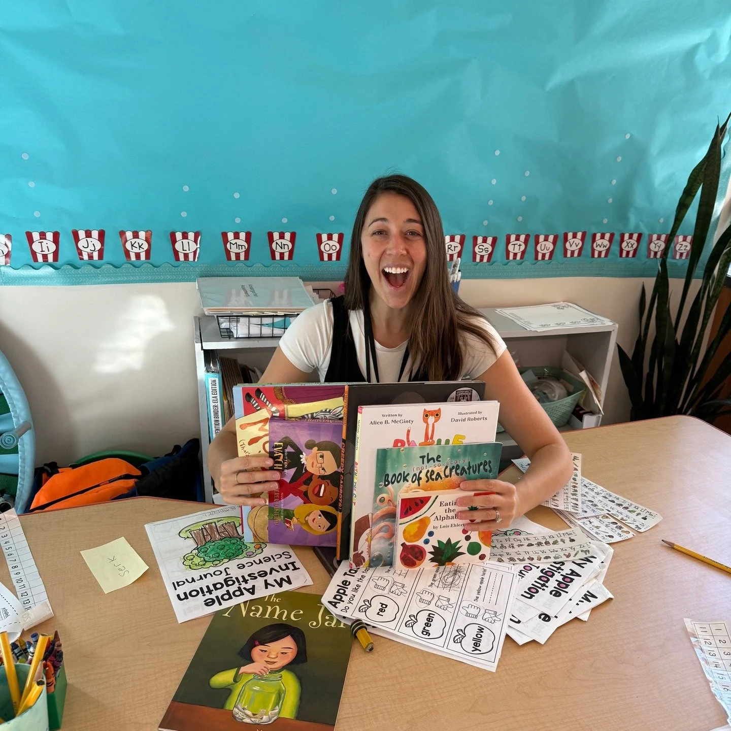 Teachers, you are SEEN! 👀📖

One of the best parts of our LSF Book Fair? Watching our amazing community rally to fulfill teacher wish lists!
Every book purchased was chosen specifically by our educators to:
✨ Fill gaps in classroom libraries
✨ Repre