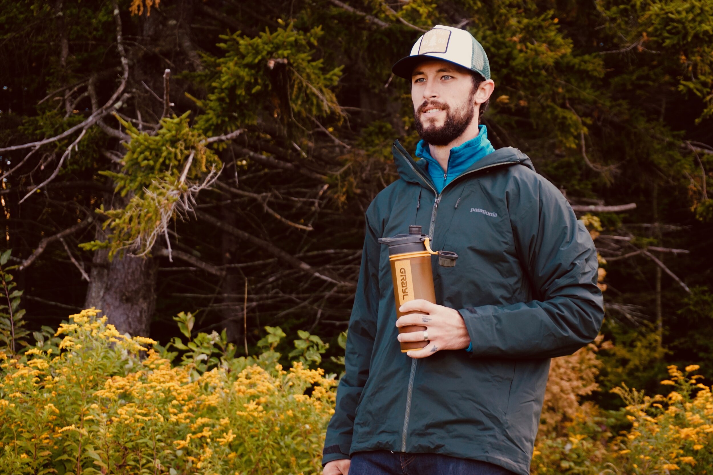 Featured Clothing: Men’s Patagonia Carbon Stretch Down Nano Storm, Patagonia Balkan Blue R1 Pullover (baselayer), Pistil Burnside Cap. Prana Bridger Jeans Featured Gear/Product: Grayl GeoPress Purifier