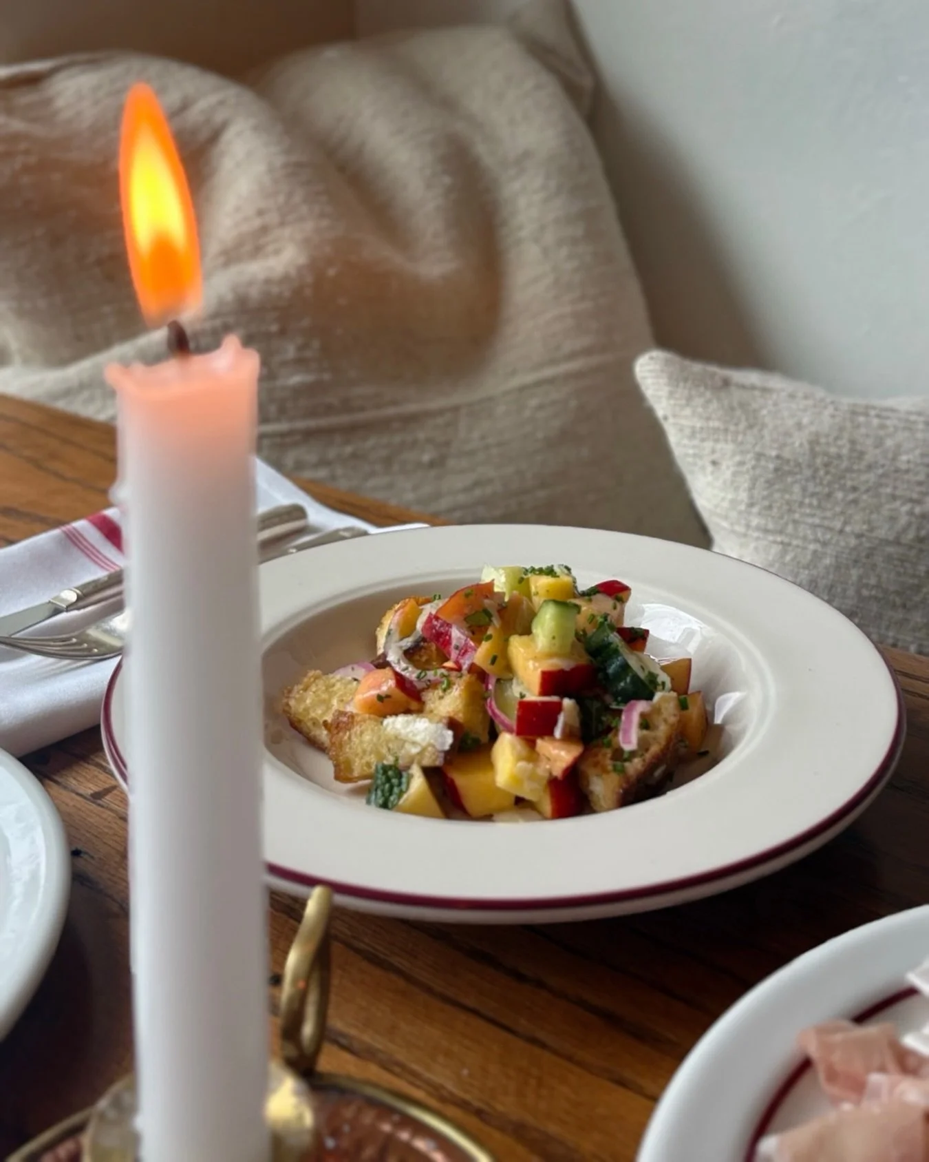 A little candlelit panzanella on a rainy Monday