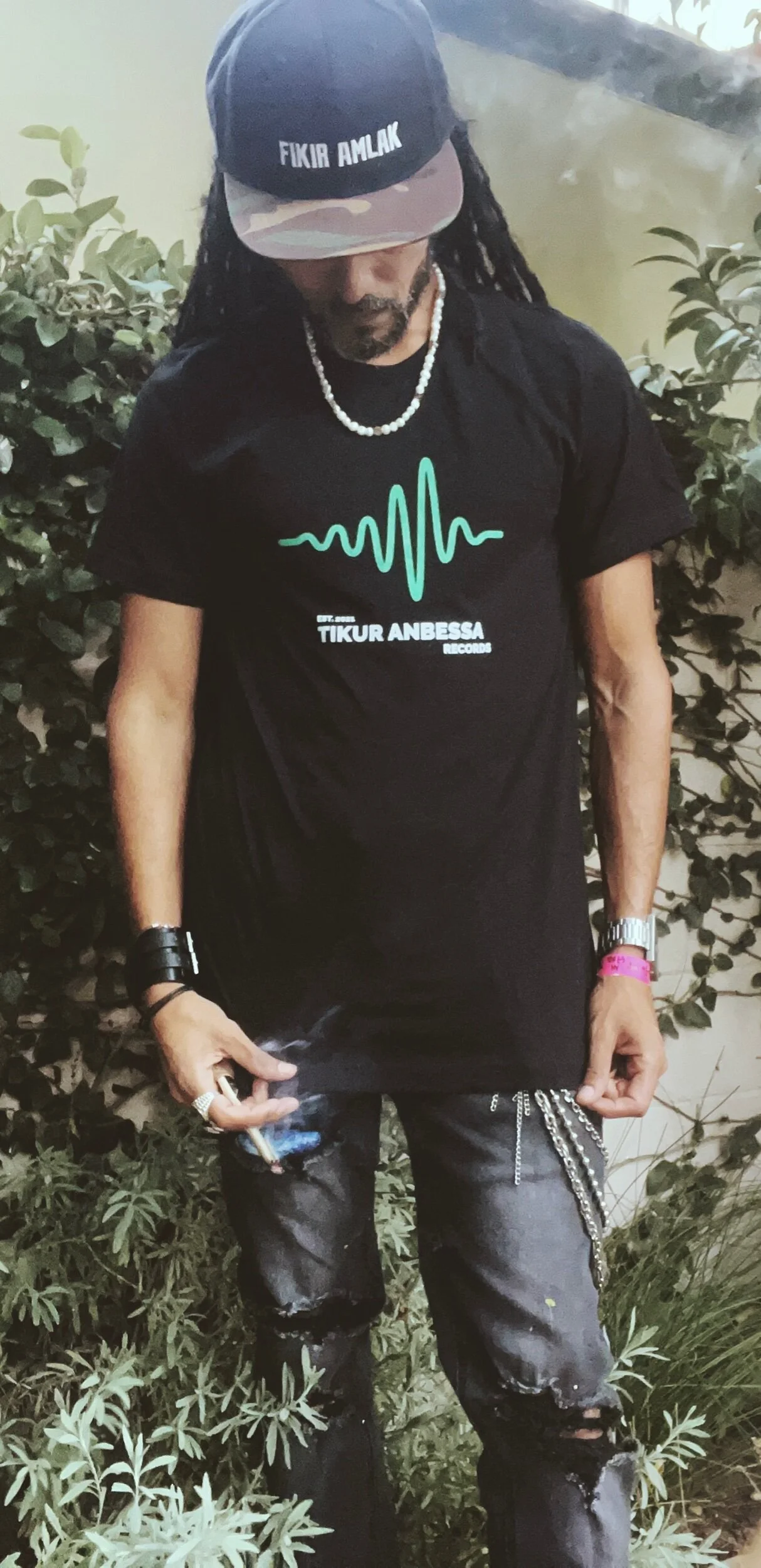 B4C21084-CD7B-45E9-8A5C-57AC38BD2763