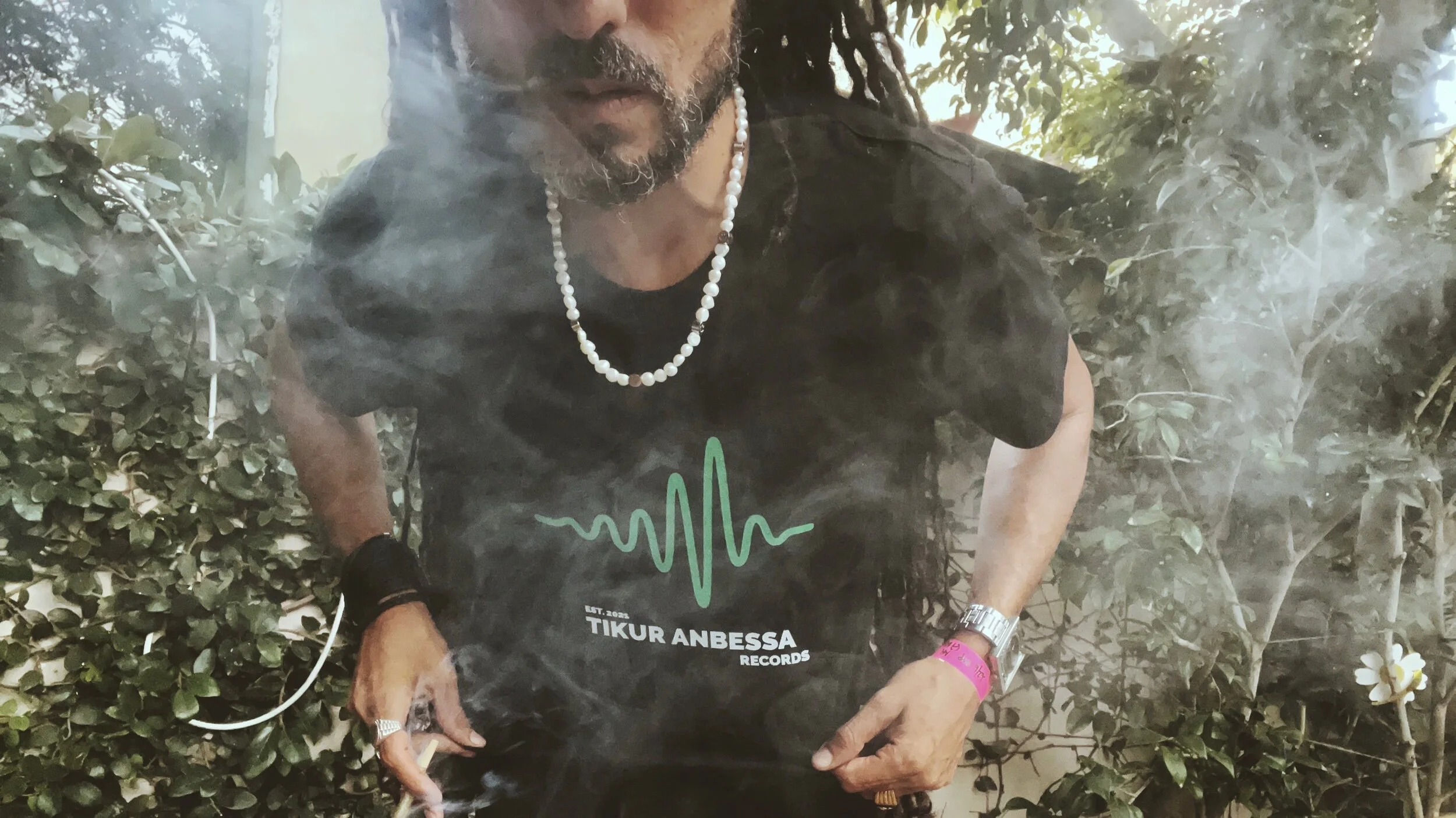 FF6C7EF9-C7D0-43AA-A9FE-0C6EC7C8B351