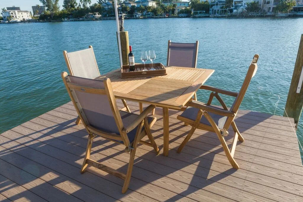dolphin square with florida folding chairs