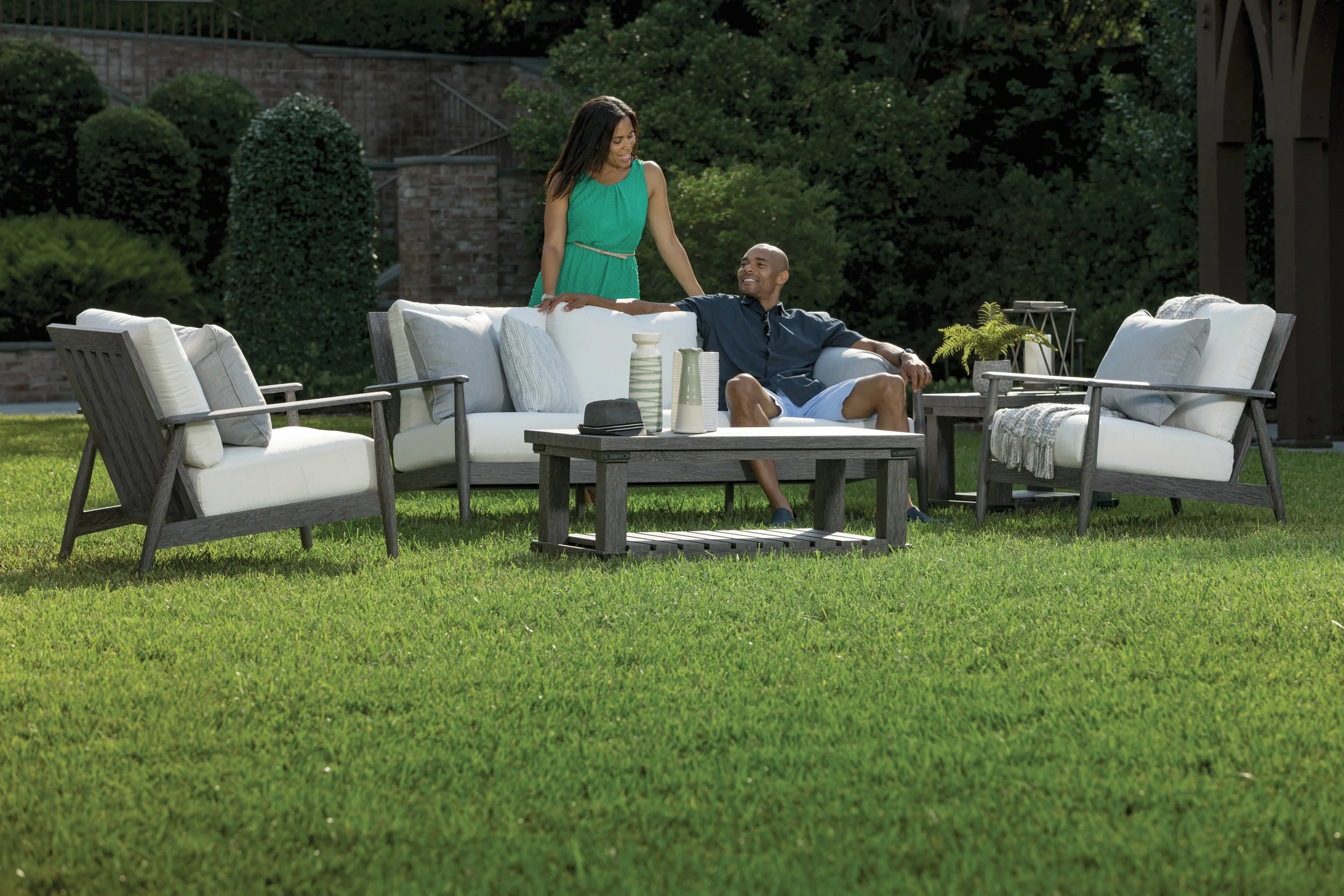 Augusta Seating  + Models Smoke (7).jpg