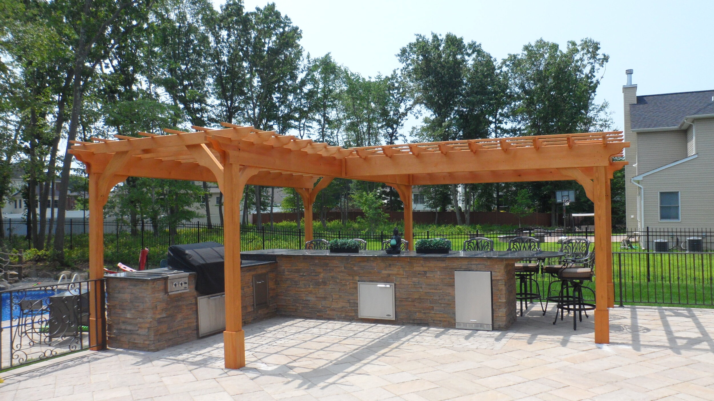 Pergola 11.JPG