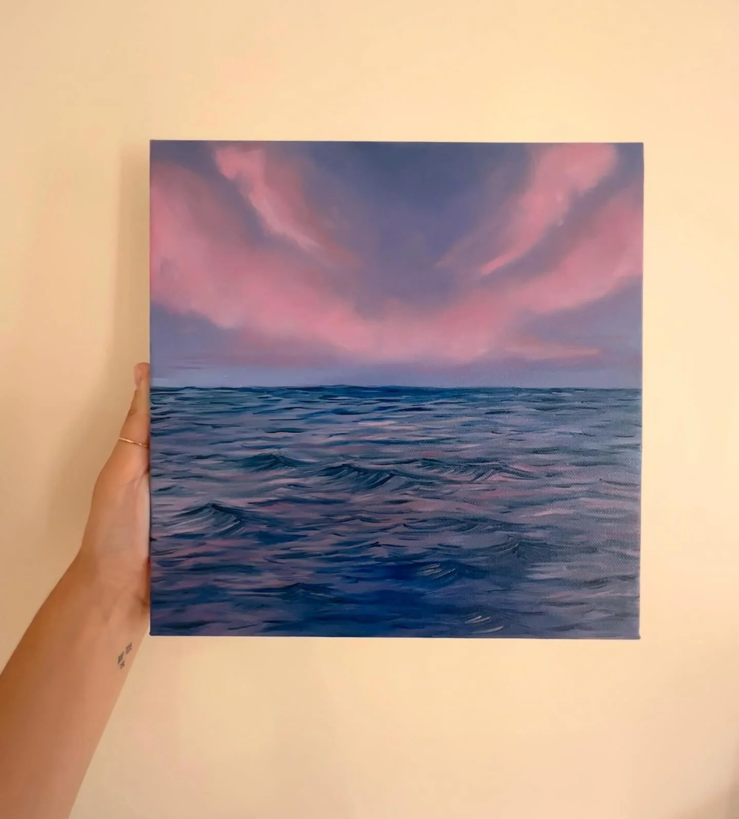 FOR SALE! DM me 🫶🧡

10x10&rdquo; oil on canvas 
$150+ shipping cost 

#oilpaint #painting #artist #sale