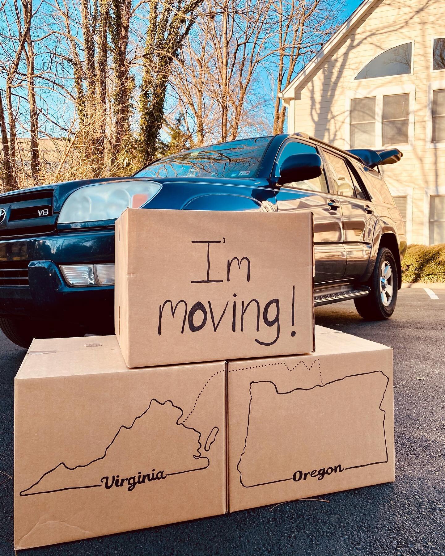 I&rsquo;M MOVING TO THE WEST COAST! On January 2nd, I begin the multi-day cross country drive with all my stuff, 2700 miles, to Bend, Oregon. ⚡️🚚
⠀
The decision to move across the country has not come easy, and the thought of leaving Northern Virgin