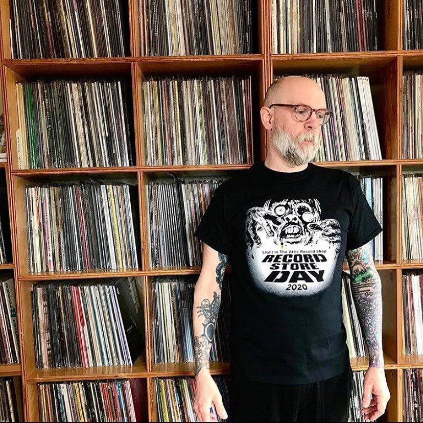 Always fired up to help our #Seattle buds, we gladly helped to create a t-shirt design for @lightintheatticrecordshop Record Store Day. Unfortunately, a plague swept the world and #RSD was put on the back burner, but @inkknifepress hammered out some 