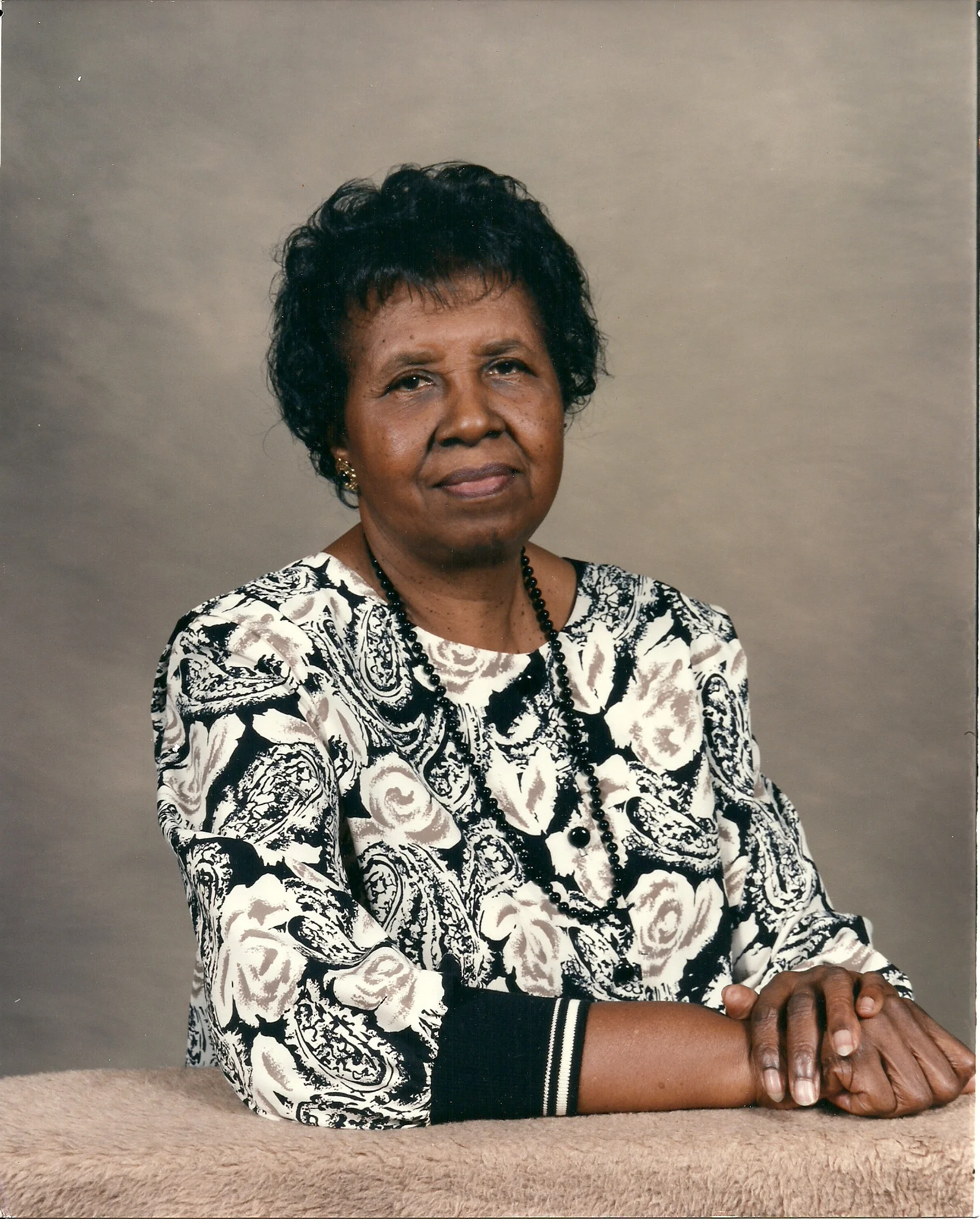 Viola Hundley.jpg