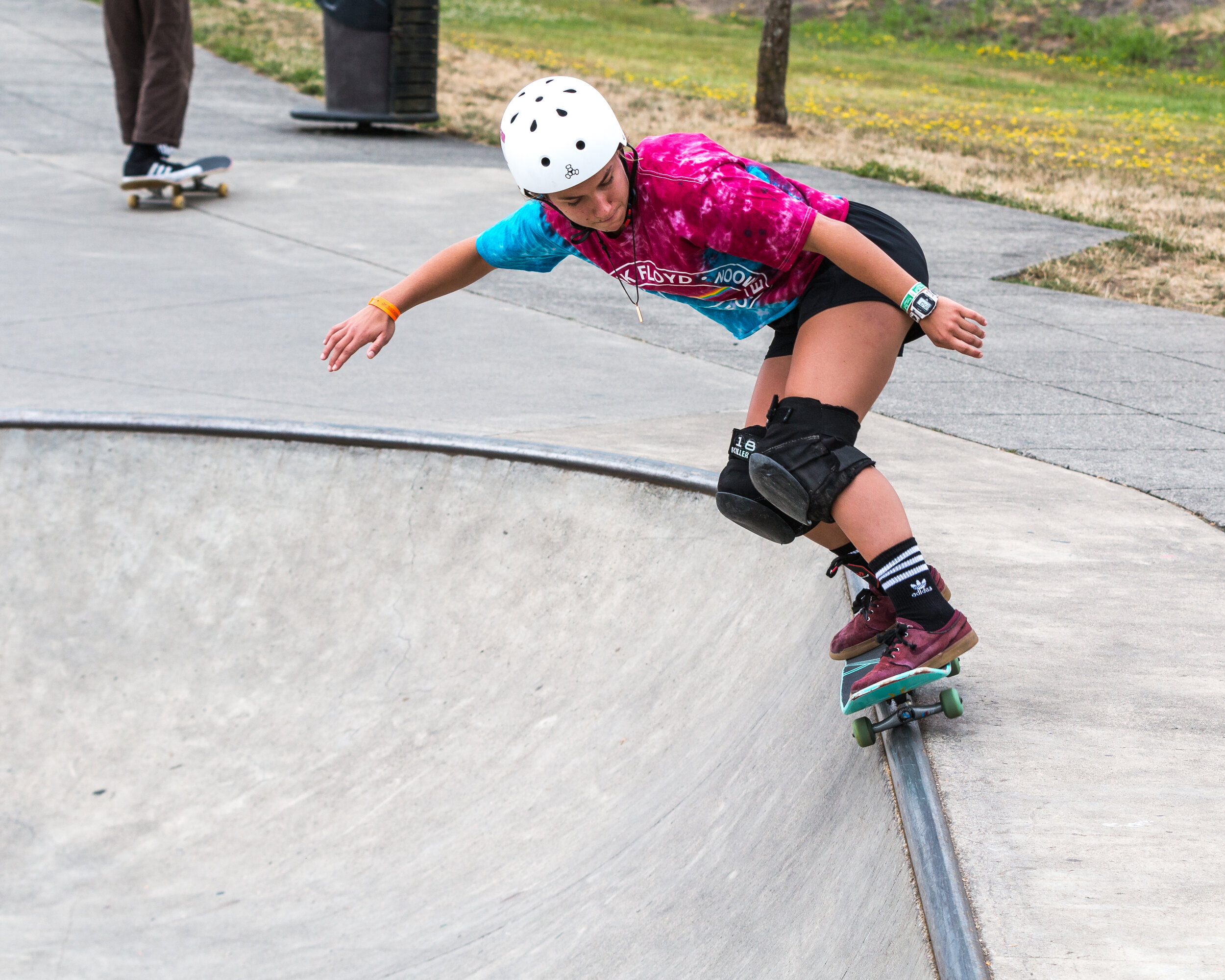 female-skate-camper-Seek-Skateboard-Camp-Oregon