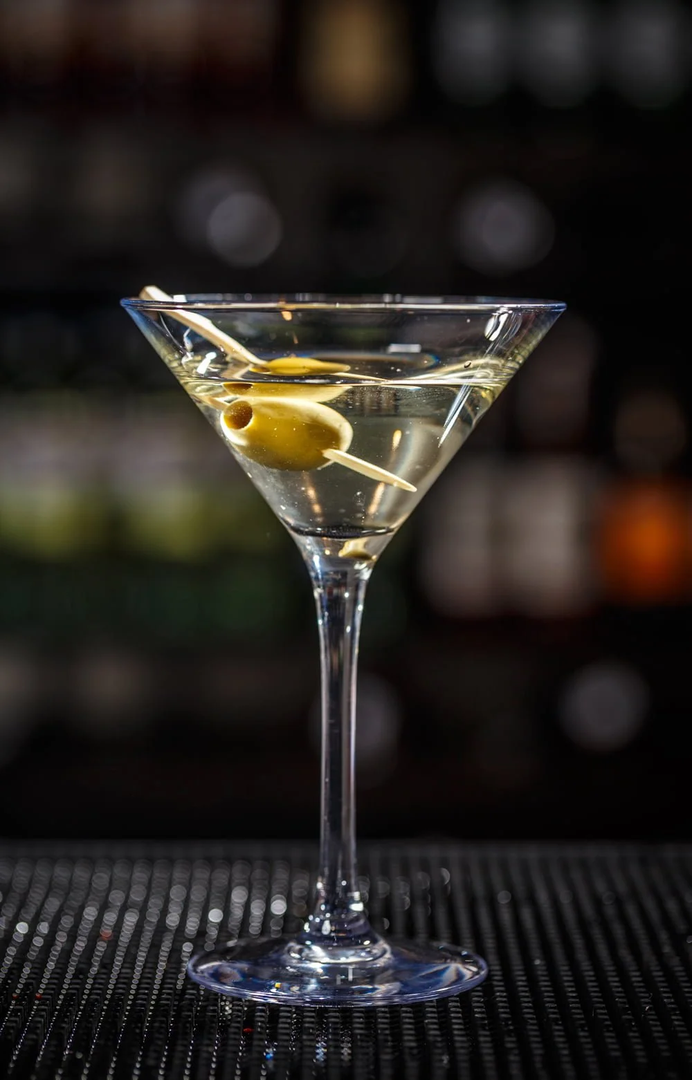 vodka-martini-recipe.jpg (Copy)