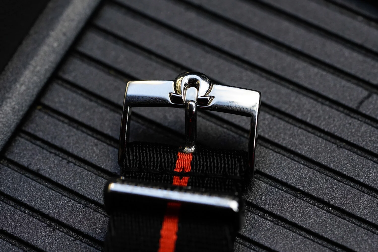 SpeedyTuesdayUltraman-logobuckle.jpg