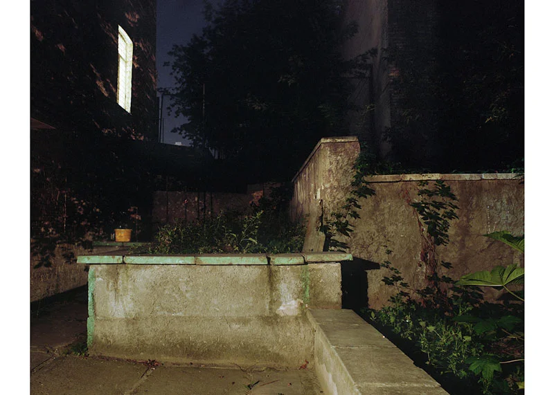OUTSIDE_HOTEL2.jpg