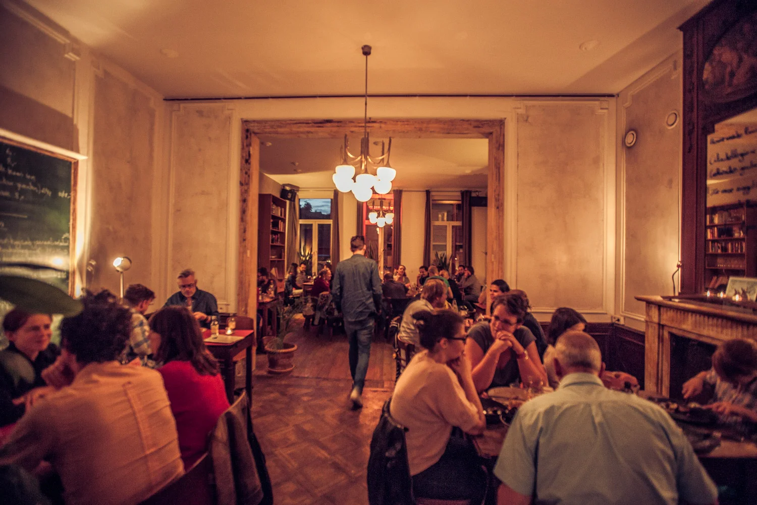 HGH_DINER_AND_DJ-33_1500px.jpg