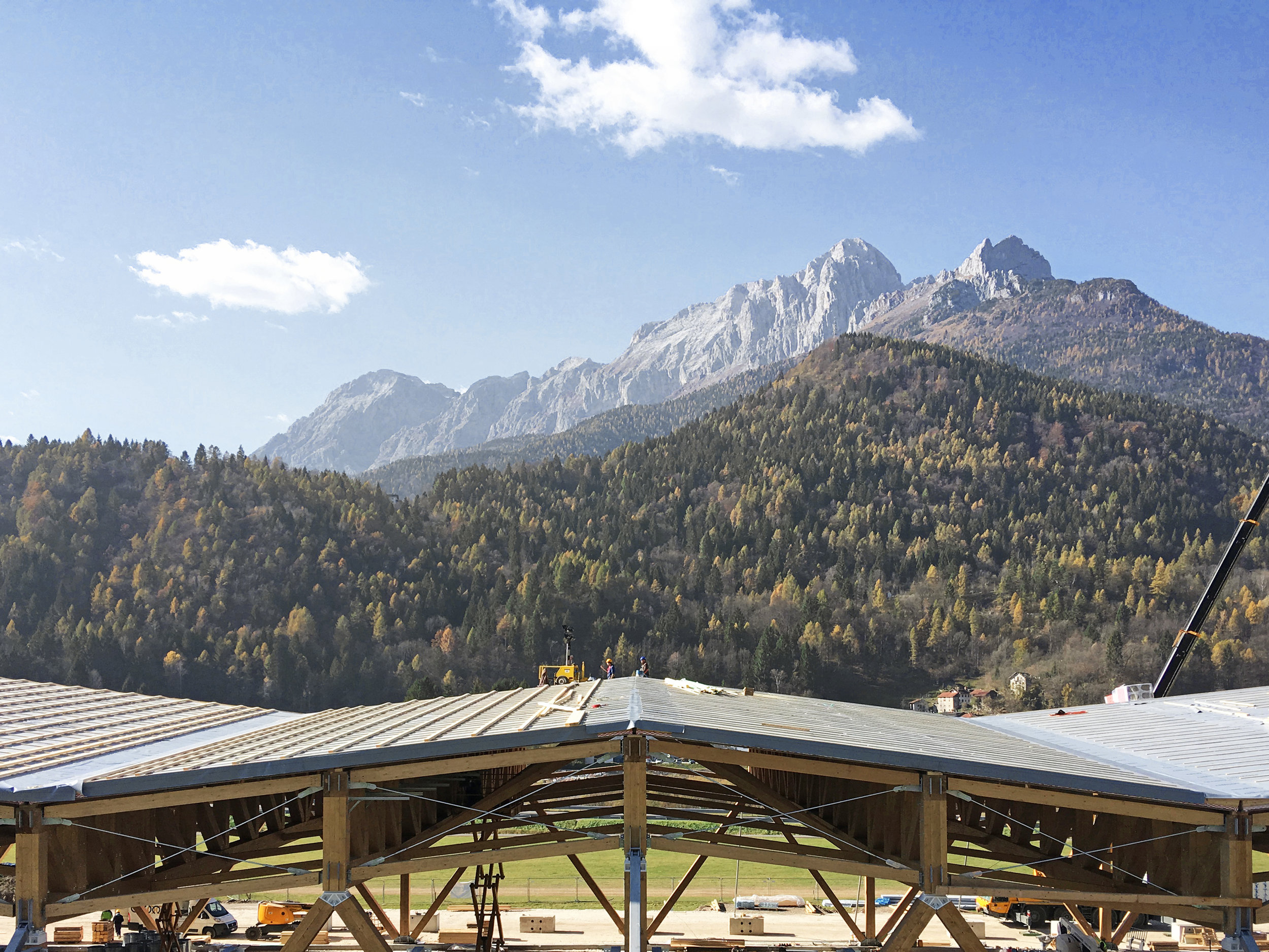 Palaluxottica, listellatura per il tetto ventilato