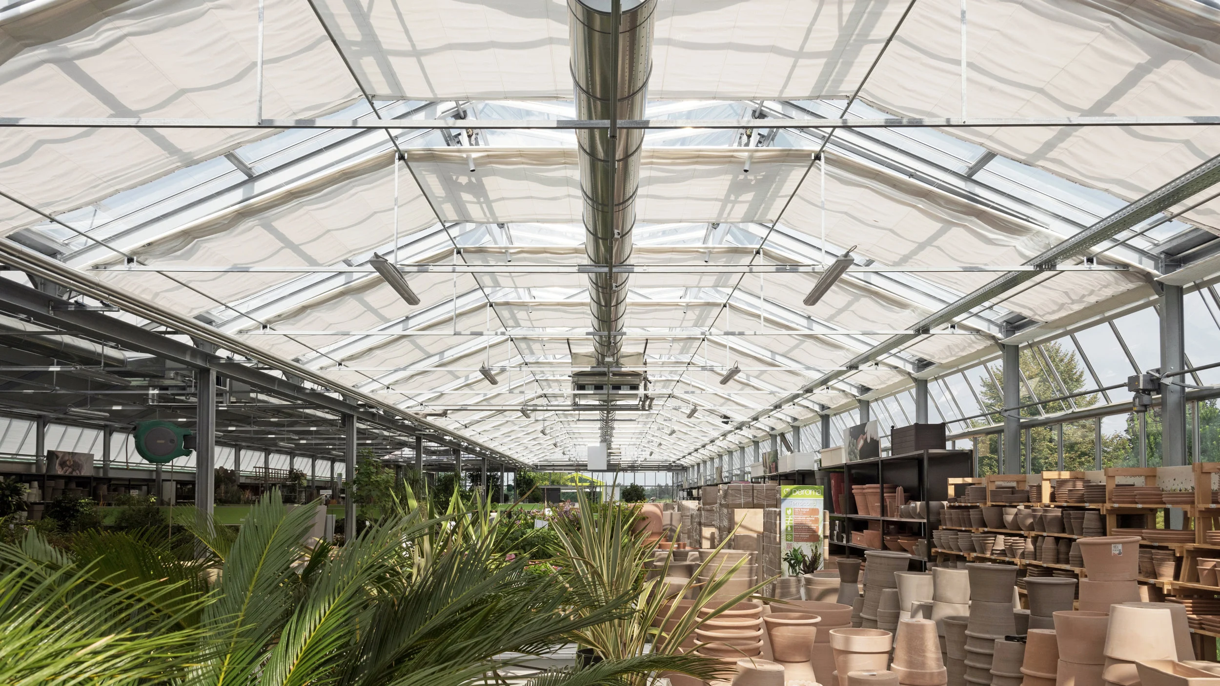 SERRE GREEN VILLAGE Serre florovivaistiche di un centro commerciale - Cittadella, PD