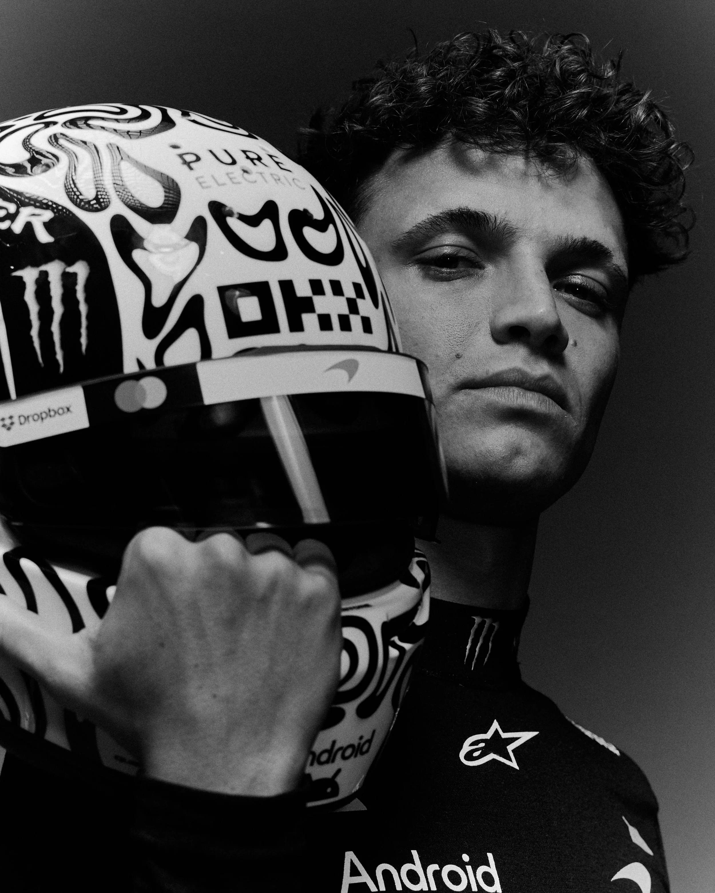 Mclaren Race Suits 2026_LANDO_SET_1_400 2.jpg