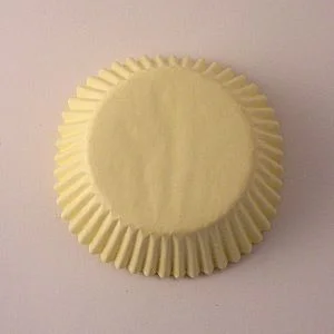 ivory_cupcake_cases_300.jpg