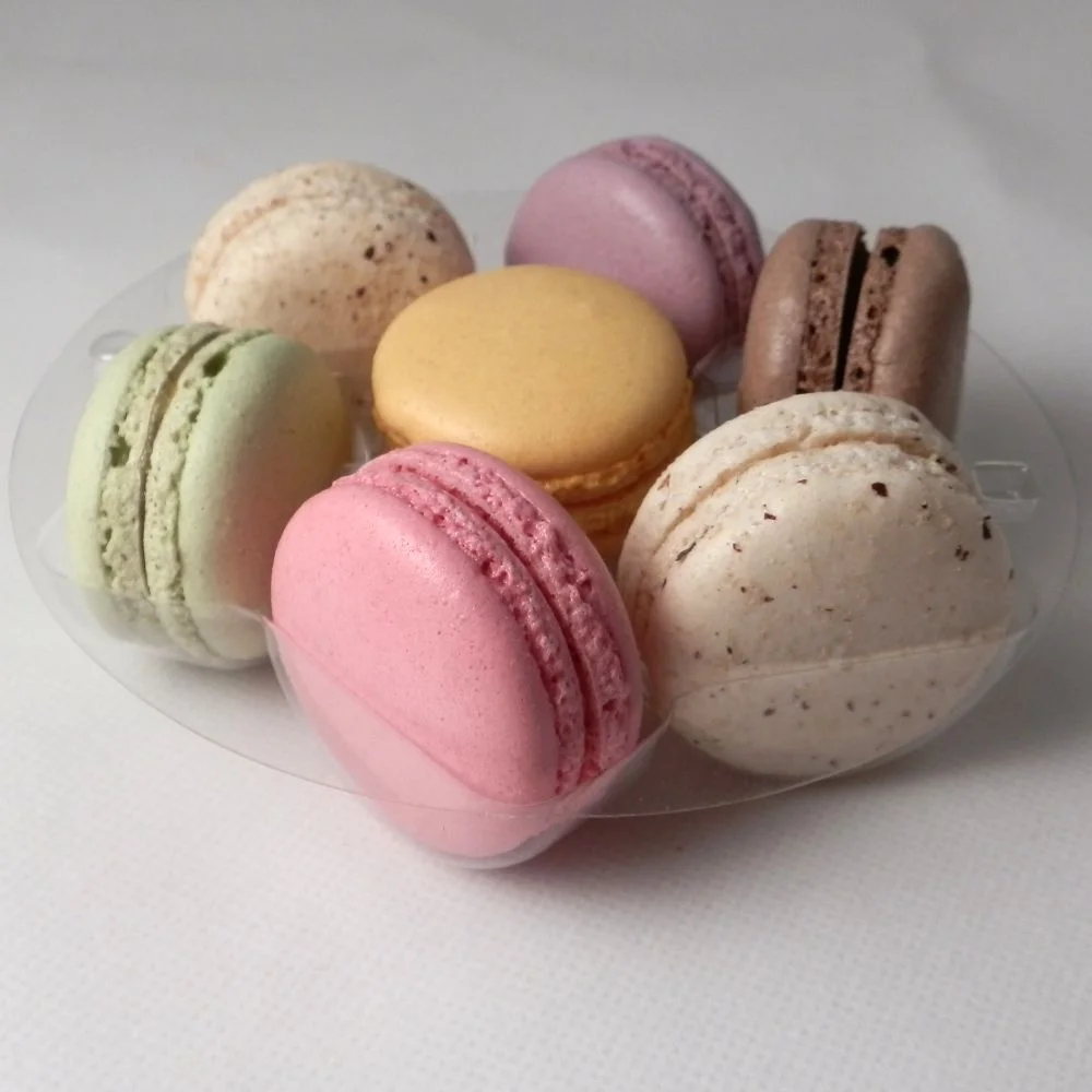 clear-round-macaroon-inserts-1000-3.jpg
