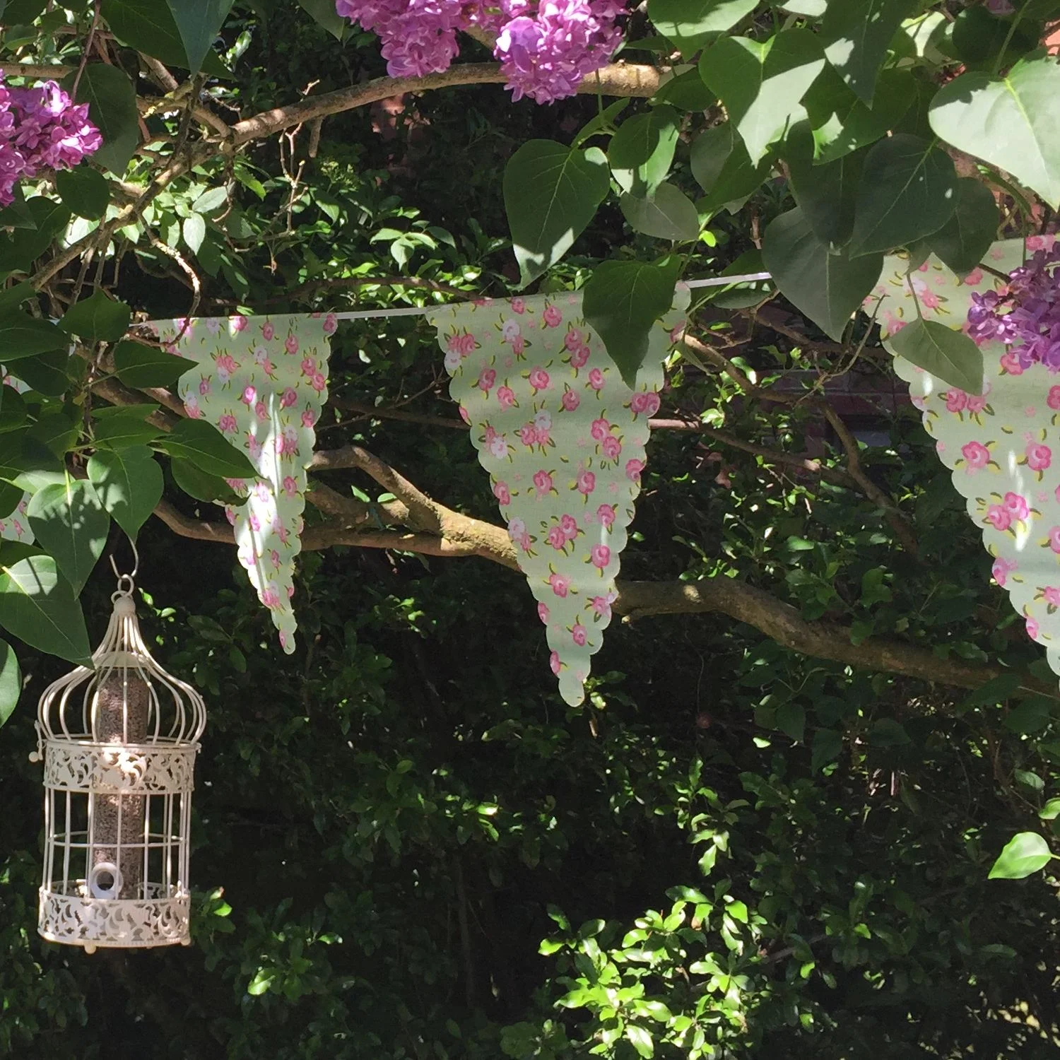 floral-fabric-bunting-1500-1.jpg