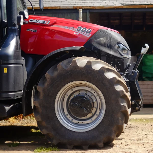 PH Farm Tractor.jpg