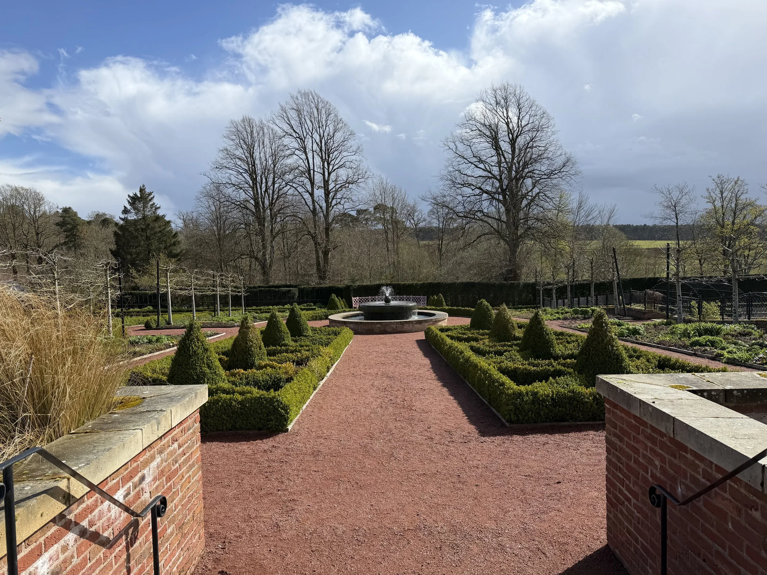 Dumfries House Fountain.jpeg
