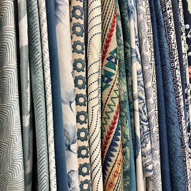 Spring is coming❣️ It&rsquo;s time to start thinking about a fresh new look😍
.
.
. #fabrics #morethanjustfabric #fabricshop #fabricstore #supportlocal #shopsmall #customblinds #bristoltnva #statestreet #furniture #lighting #candles #customshades #br