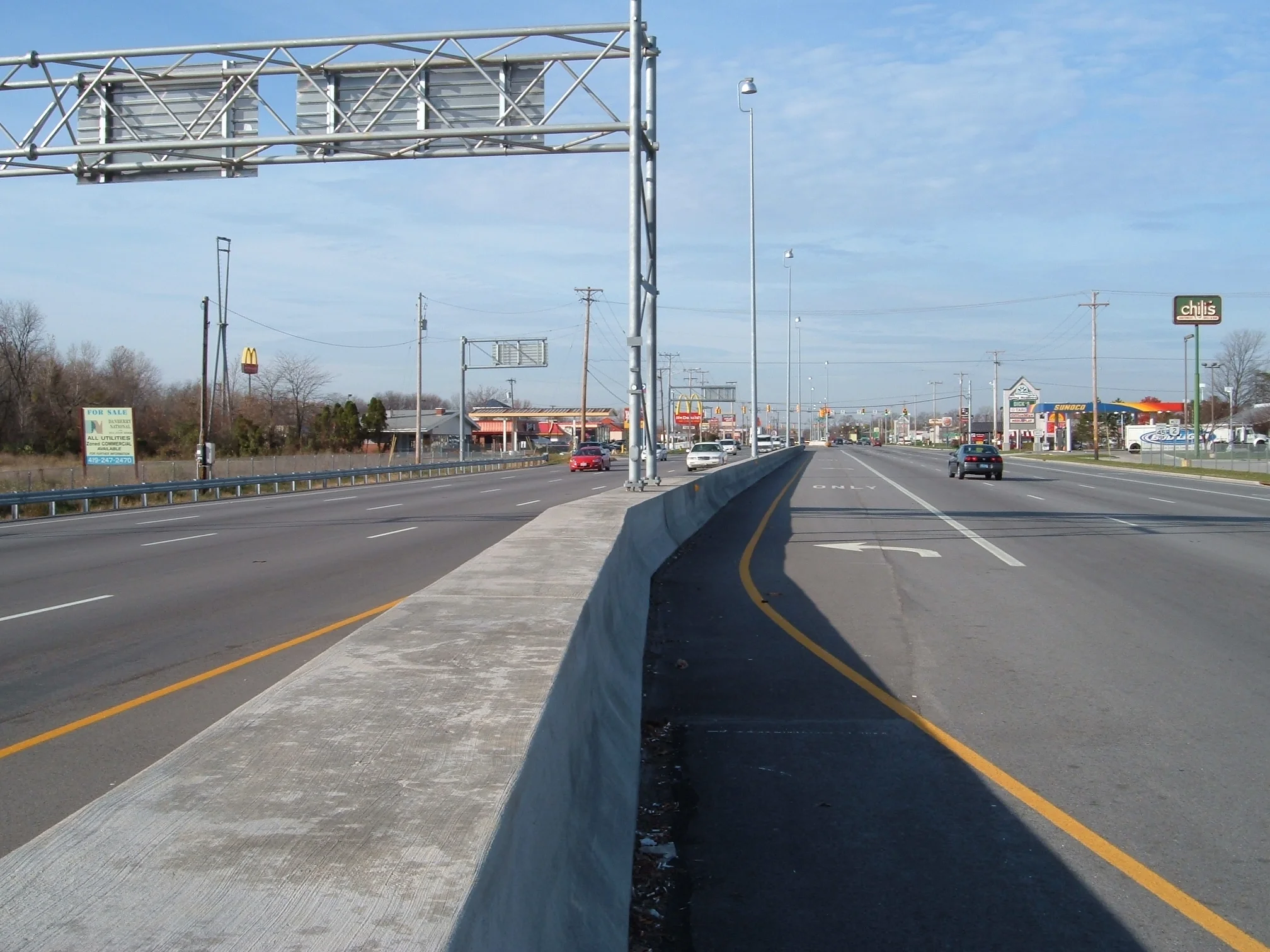 Airport Hwy 5.jpg